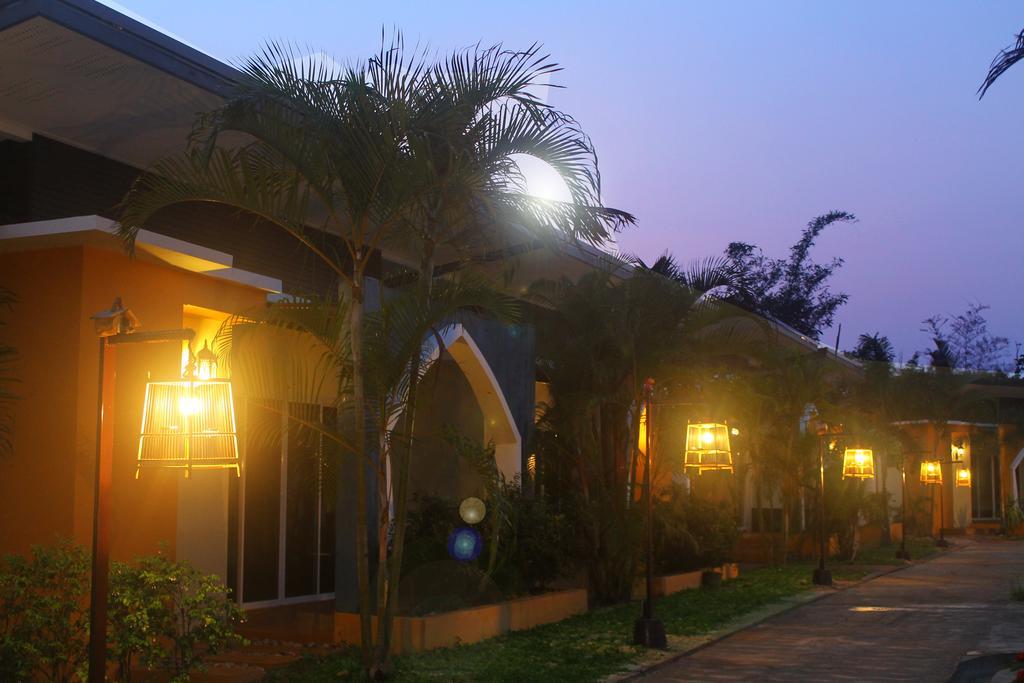 Fullhouse Resort Mae Suai Bilik gambar
