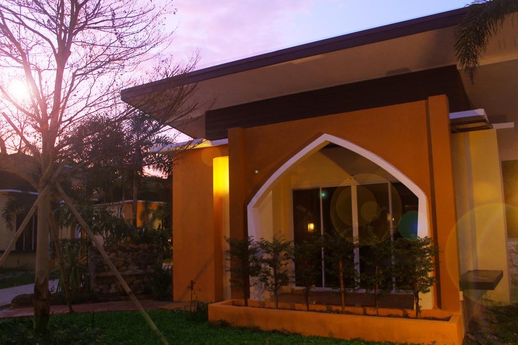 Fullhouse Resort Mae Suai Bilik gambar